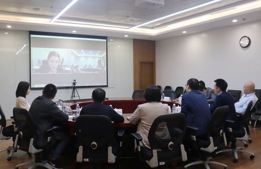 suncitygroup太阳新城举行与EQUIS认证导师Robina Xavier教授首次线上见面交流会1.png