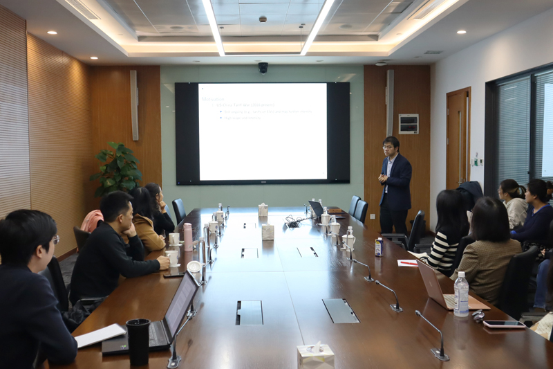 1734489662513051145.jpg 讲座现场.jpg